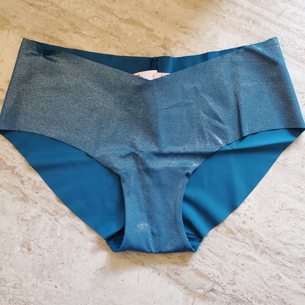 Victoria's Secret No Show Seamless Panty Size Small